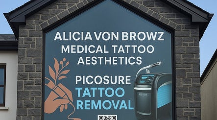 Alicia Von Browz image 2