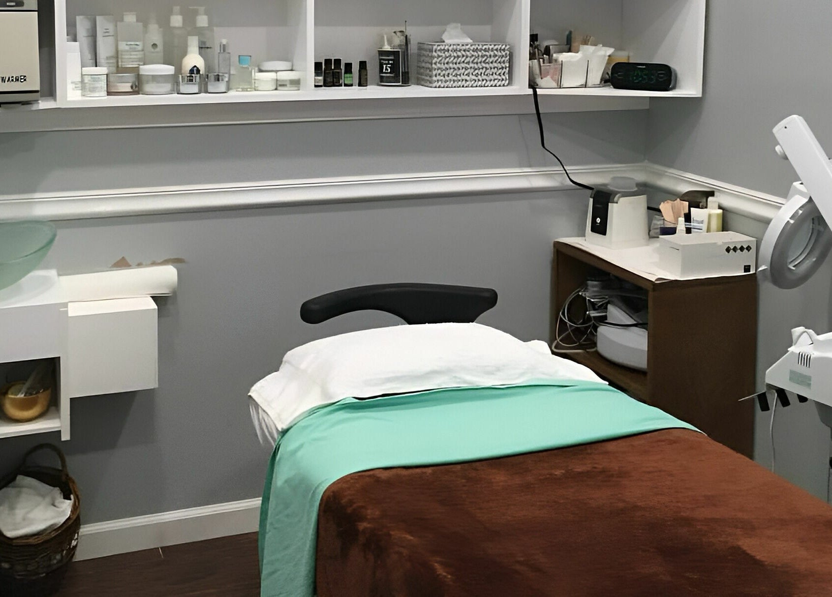 Cozy treatment room at Pure Green Locust Valley in Locust Valley, New York, US, featuring a massage table.