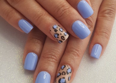 Elegant pastel and leopard print nails at Mielyque Nails, Stellenbosch, Western Cape, ZA.