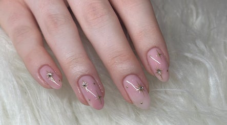 nails by aston (closed to new clients) изображение 3