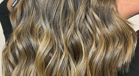Jas Cresswell Hair image 2