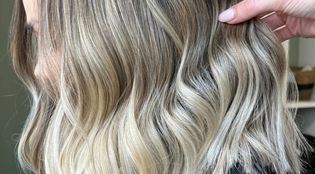 Jas Cresswell Hair image 3