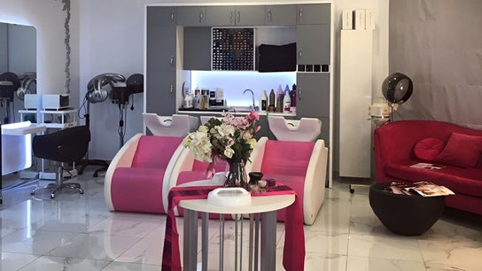 Dot Beauty Salon - Dafna