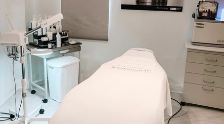 Laser & Skin Clinic by Aigre Bloom