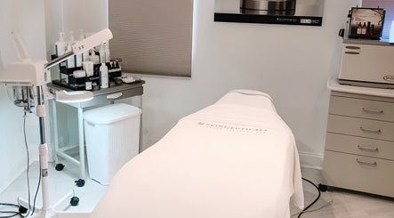 Laser & Skin Clinic by Aigre Bloom