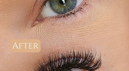 Lush eyelash extensions at Enigma Prestige Beauty in Newbury, England, GB, showcasing a stunning after result.