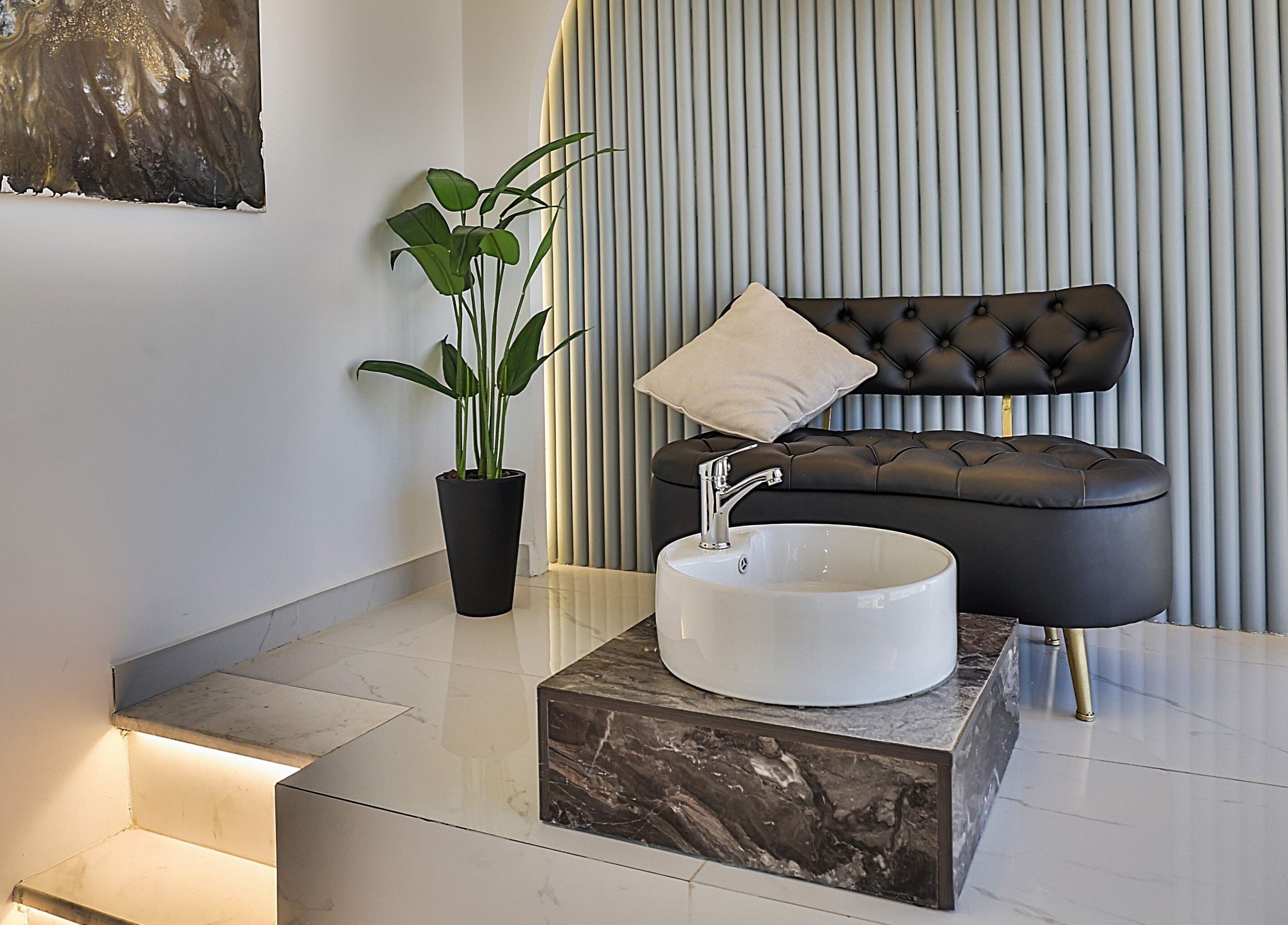 Elegant relaxation corner at Signature Men's Spa By Mostafa, Amman, Amman Governorate, JO.