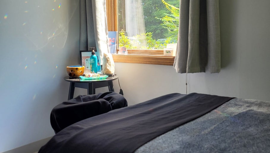 REM - Revitalizing Energetic Massage LLC obrázek 1