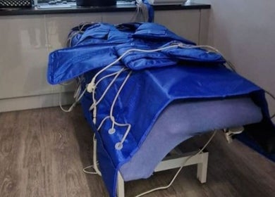 Innovative blue aesthetic therapy bed at Skin and Aesthetics by Danugur, London, England, GB.