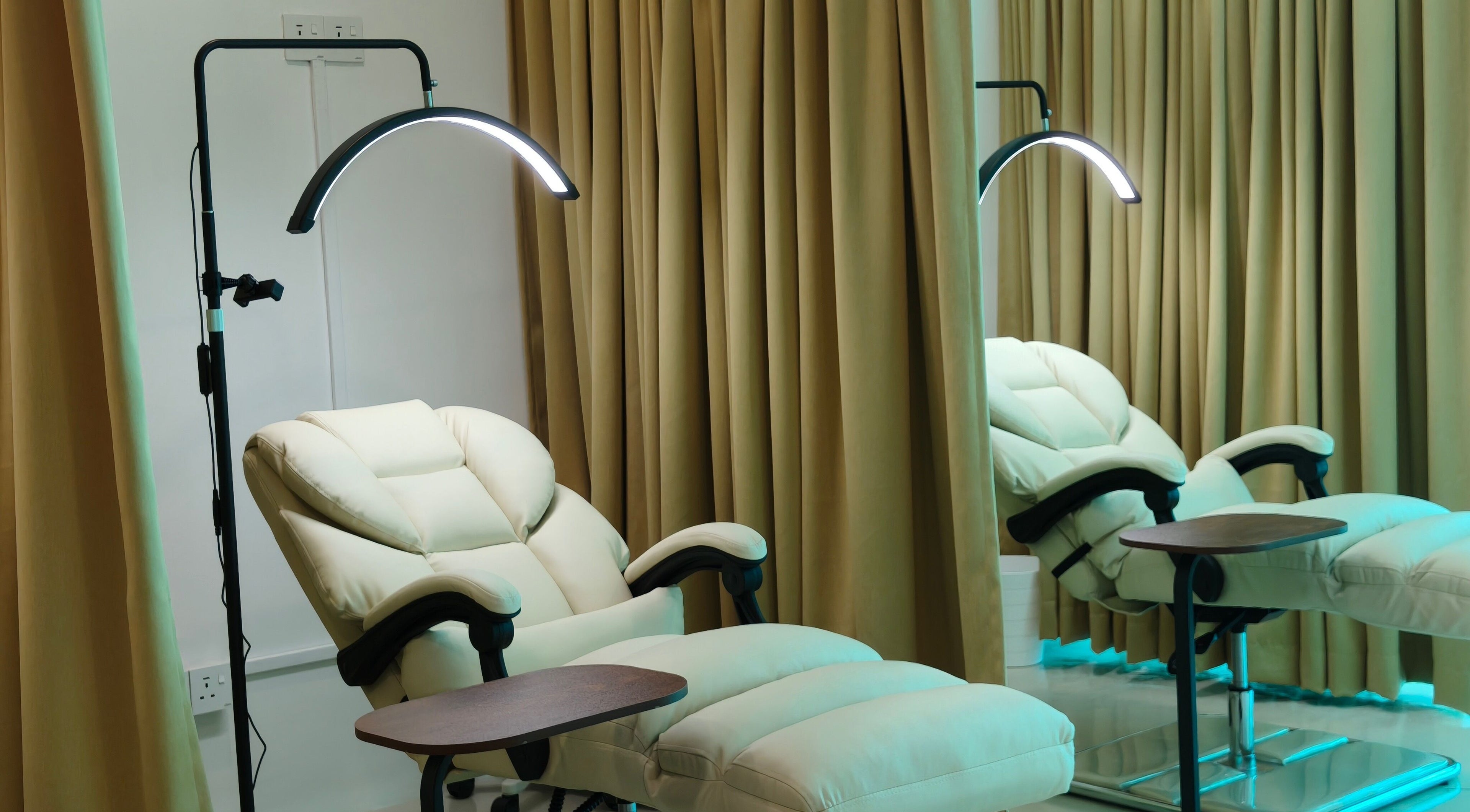 Luxurious reclining chair at Nuay Beauty in Shah Alam, Selangor, MY, with soothing ambiance for ultimate relaxation.