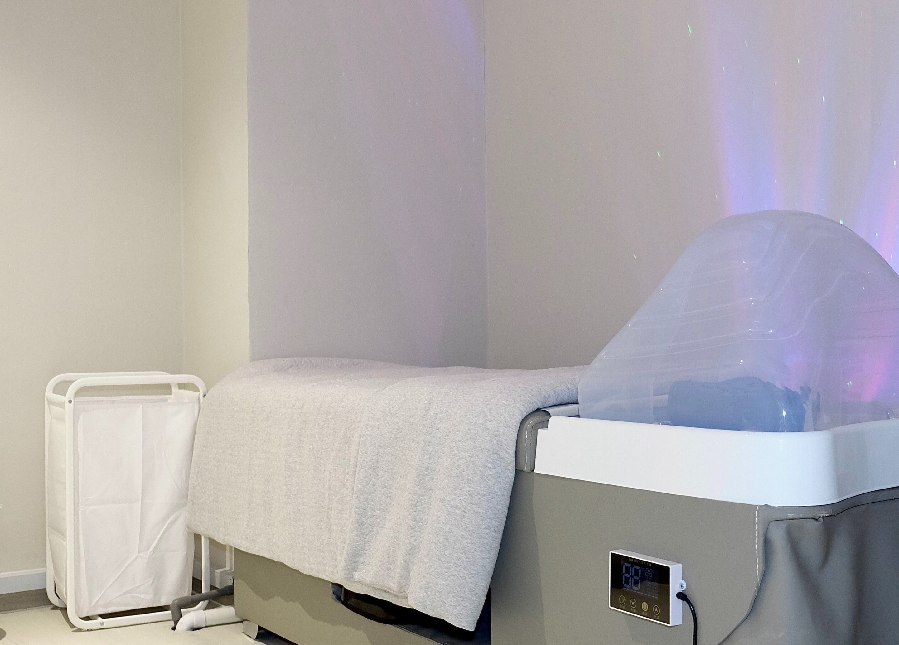 Tranquil spa room at @fiftyfreed.sg - Choa Chu Kang, Singapore, Singapore, SG, featuring a cozy treatment bed.