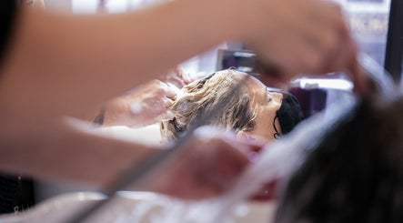 Blunt Hair Studio – kuva 3