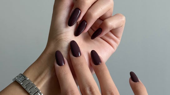 Luxuria Nails Co