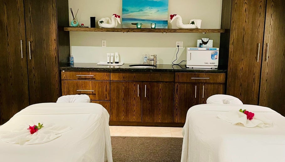 The Spa at Wyndham Reef image 1