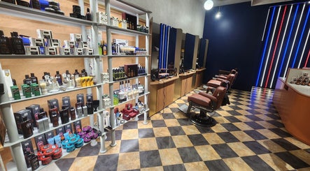 Belmont | Barber Industries image 2