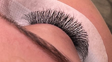 Supreme Beauty & Lash Bar