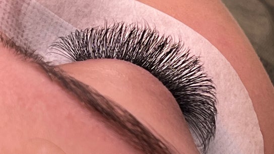 Supreme Beauty & Lash Bar