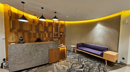 Immagine 3, Versailles Spa - Aloft Airport Hotel