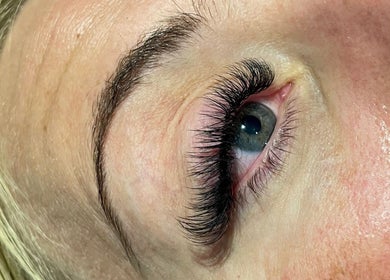 Close-up of lush eyelash extensions at Lashes by x AA, Alton, England, GB.