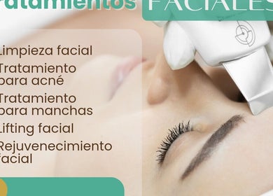 Tratamiento facial en ADESPA, Guayaquil, MEXICO, EC con limpieza y rejuvenecimiento para piel radiante.