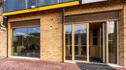 Doq Barbers - Houthavenweg 109图像3