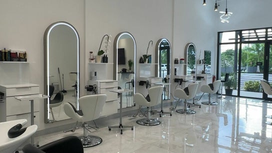 Luxhair Studio