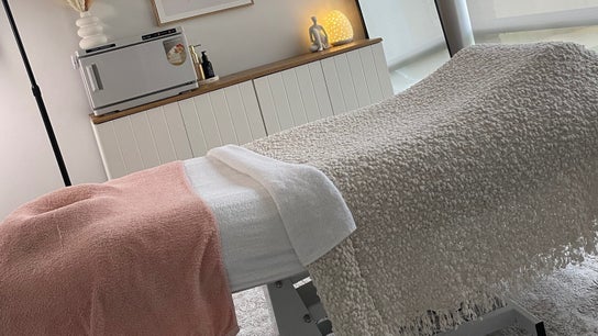 Pure Bliss Skin Body And Beauty