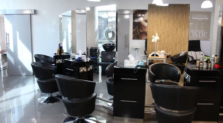 Bellissima Ladies Salon image 3