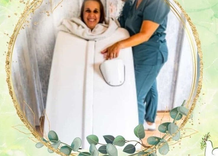 Woman enjoying an infrared therapy session at Selah Healing Hub, Cape Town, Western Cape, ZA.