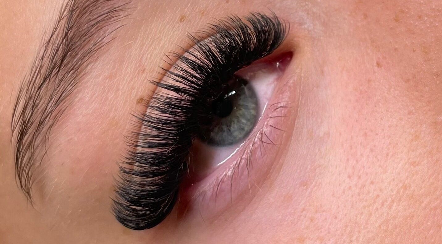 Close-up of eyelash extensions at Kirsty’s Beauty Therapy, Tamworth, England, GB showcasing elegant lash design.