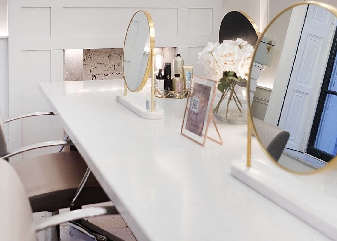 Chic styling mirrors at Bozena Sarek Hairdressing Dublin, Dublin, County Dublin, IE, showcasing sophistication.