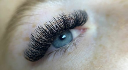 Immagine 2, T Lashes & Beauty