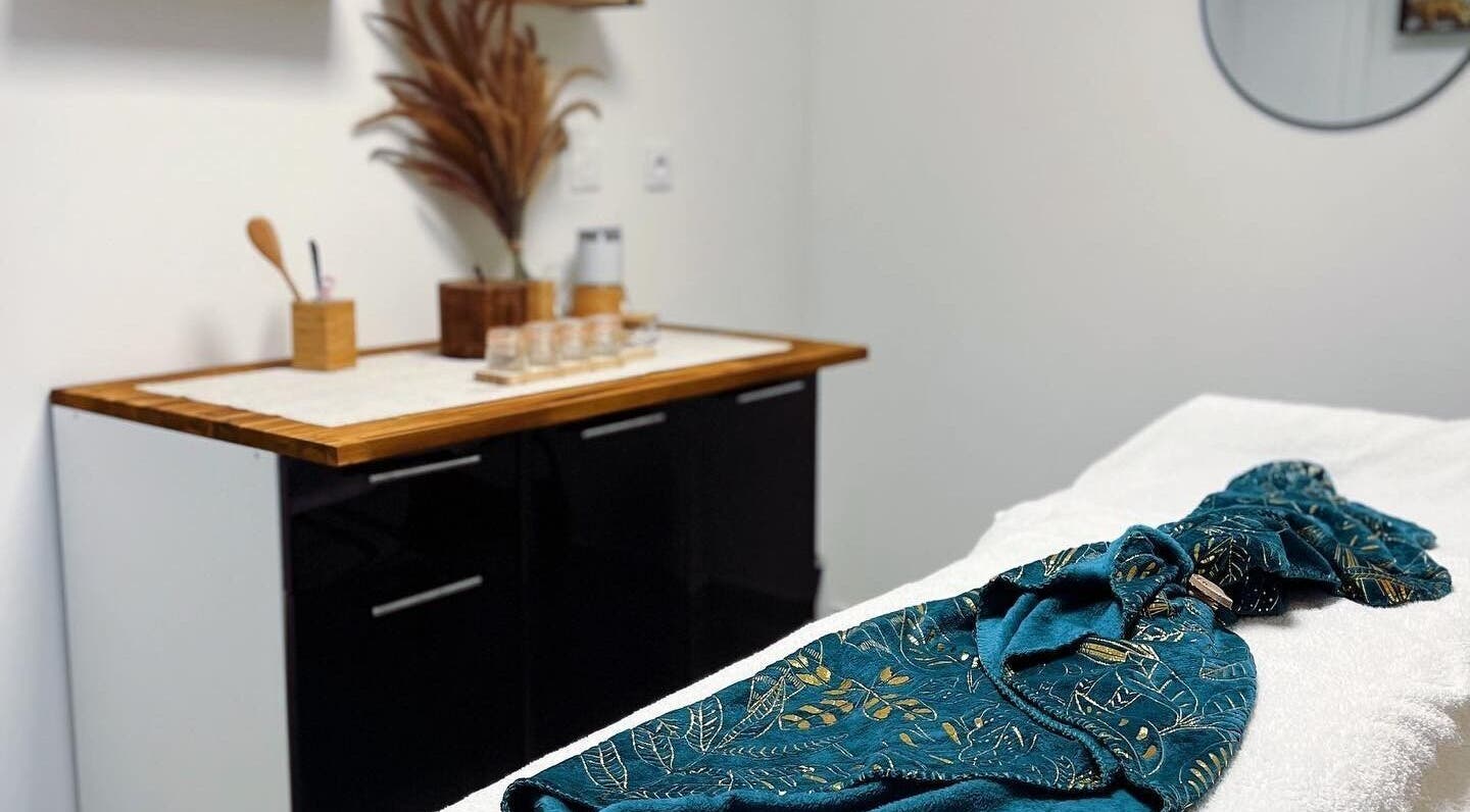 Espace apaisant chez 'Byo͞odəfəl (Beautiful)' à Baie-mahault, GP avec décor élégant