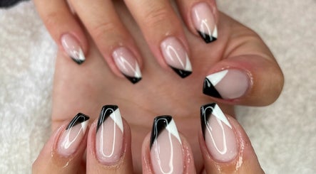 CW Nails изображение 2