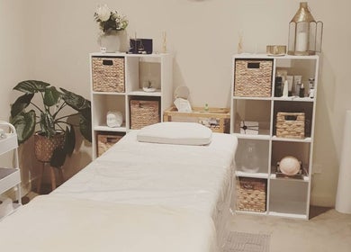 Tranquil treatment room at Heavenly Balance by Trish in Coogee, Western Australia, AU featuring cozy decor.