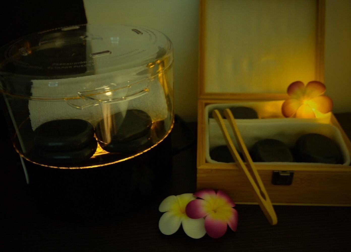 Pierres chaudes à Sao Zen Chessy, Chessy, Île-de-France, FR, pour un soin bien-être relaxant.