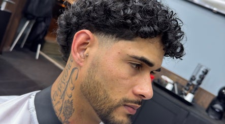 9 Nine Barbearia obrázek 2
