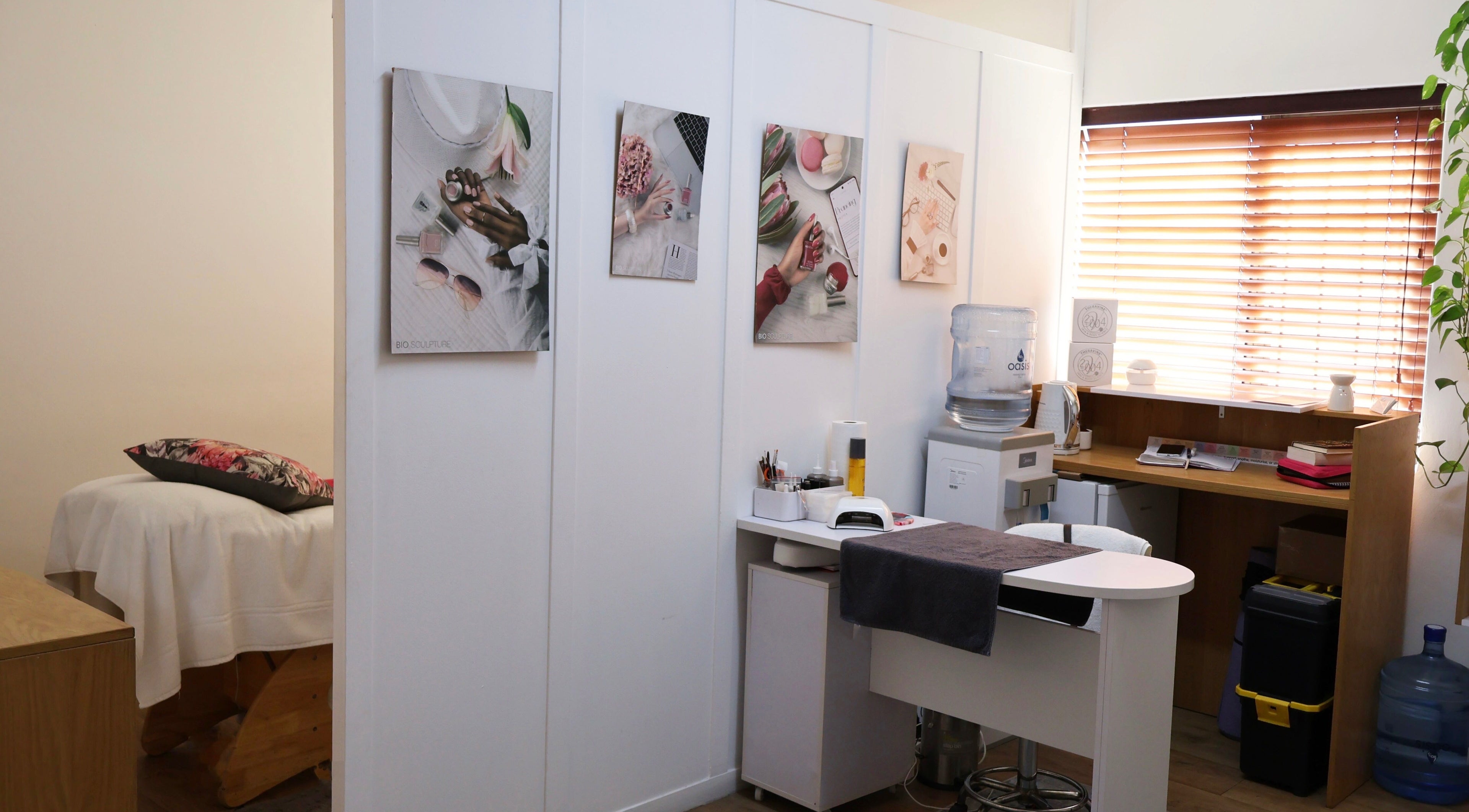 Cozy treatment room at Lindsay Jordaan Beauty Boutique, Cape Town, Western Cape, ZA featuring serene decor.