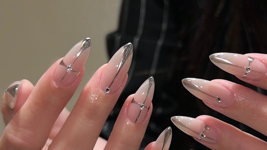 Mood Nail Bar
