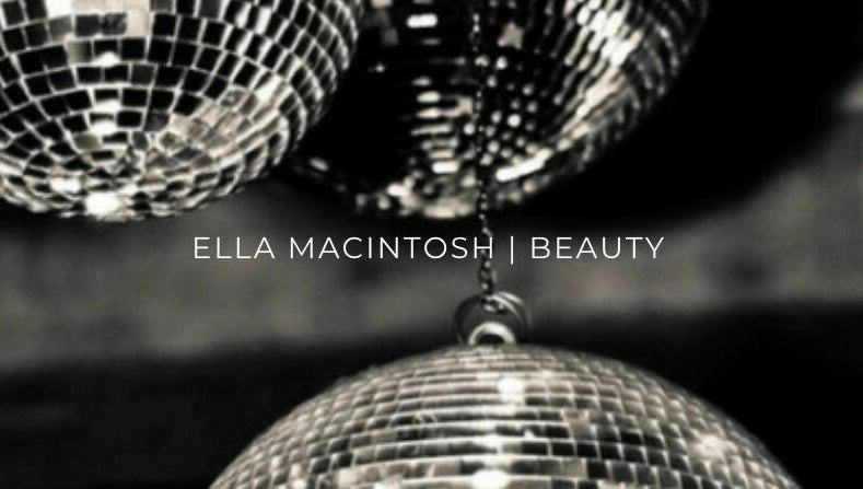 Ella Macintosh Beauty Bild 1