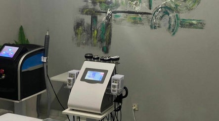 Aesthetic Laser Center