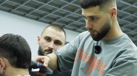 Млада група стилисти работи в Hansel and Gretel Barber Academy Plovdiv, Plovdiv, Plovdiv, BG.