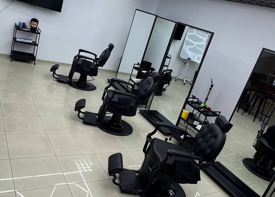 Интериор на Hansel and Gretel Barber Academy Plovdiv, модерно подреден в Пловдив, Пловдив, BG.