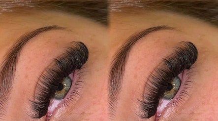 Image de Ladore Lashes 2