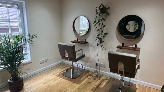 Natural Hair Studio