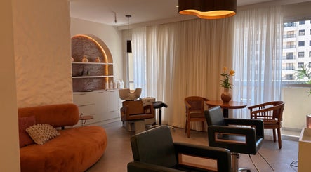 Espaço aconchegante e moderno no salão Dunia Zayed, São Paulo, São Paulo, BR.