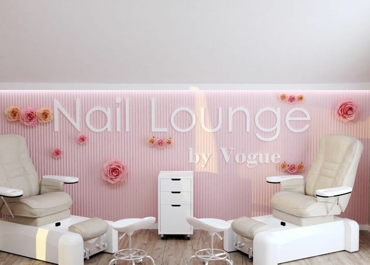 Interior elegant pentru îngrijirea unghiilor la Salon Vogue Botosani, Botoșani, Județul Botoșani, RO.