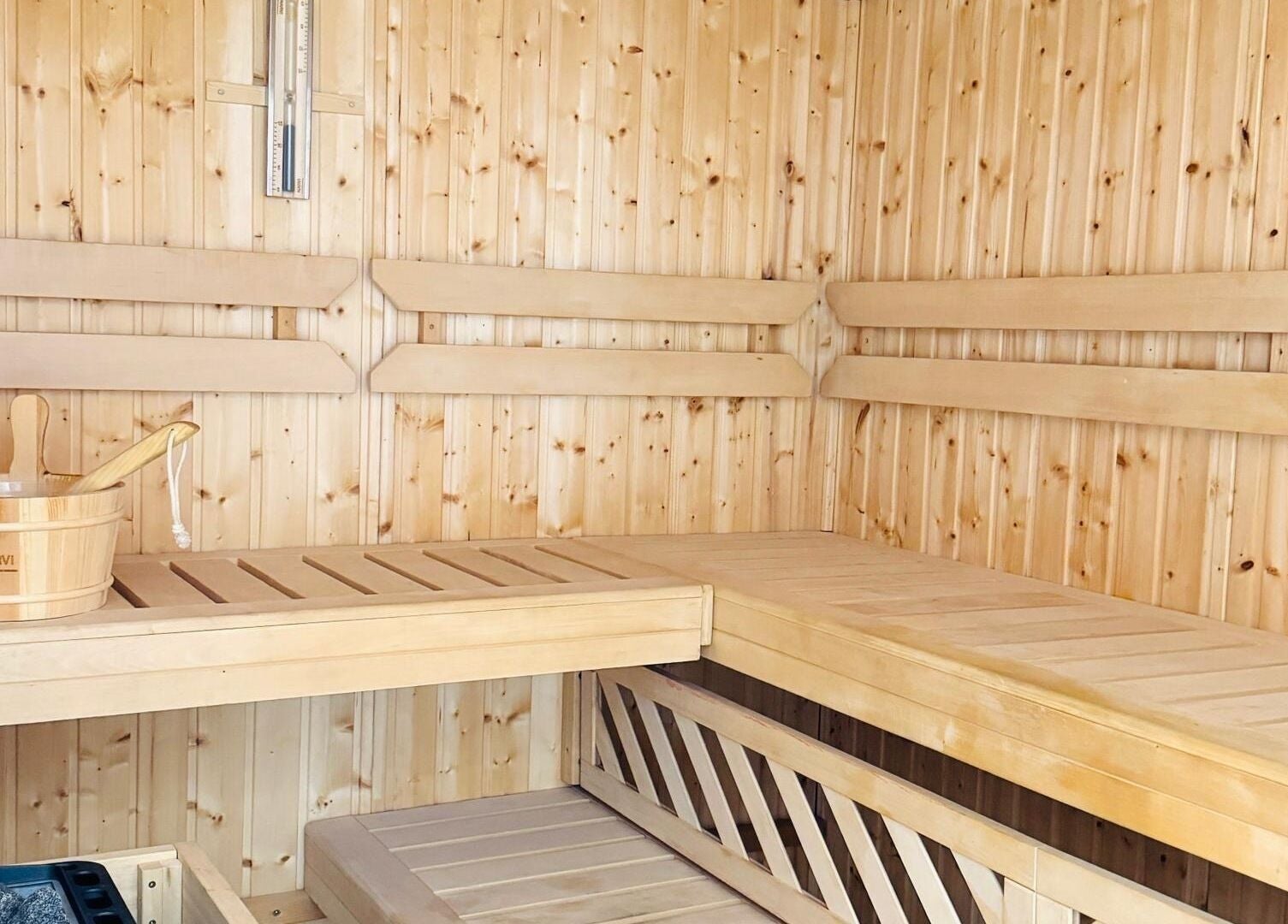 Luxurious wooden sauna at Face it Spa in Tsumeb, Oshikoto Region, NA. Perfect for relaxation and rejuvenation.