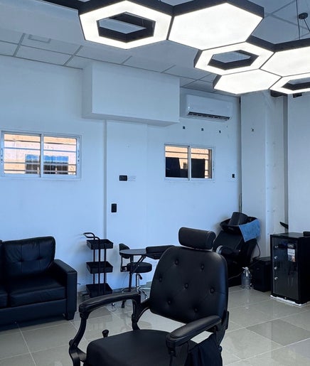 Kremlin Barber Studio image 2
