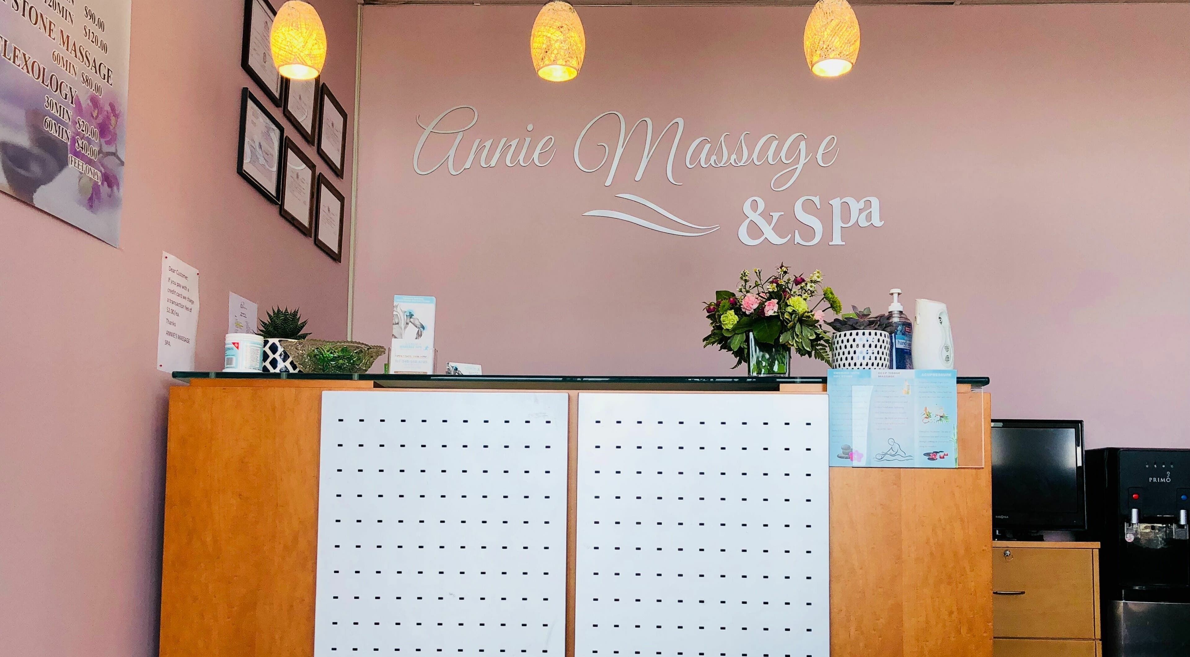 Reception area at Annie's Massage Spa in Frederick, Maryland, US with warm decor and welcoming ambiance.
